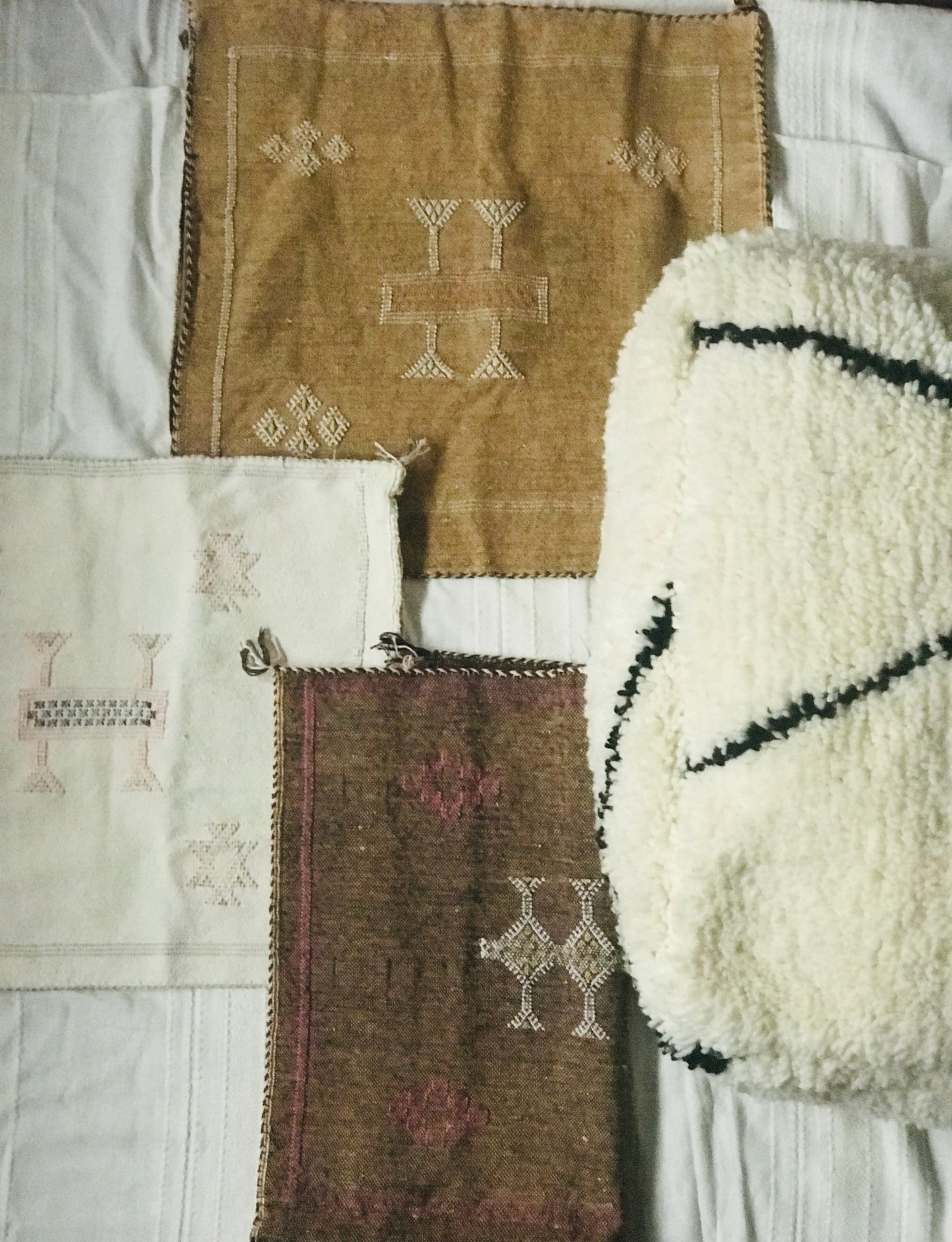 Rug Moroccan Vintage Béni O Floor Rug SOLD