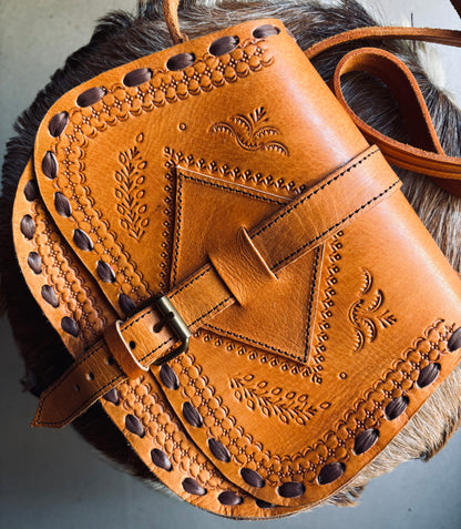Leather Handmade Moroccan Shoulder Bag (Medium)